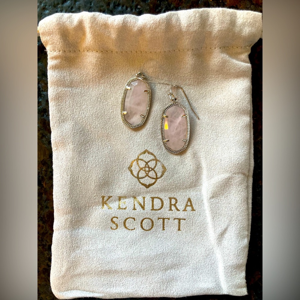 Kendra Scott Earrings Blush/silver